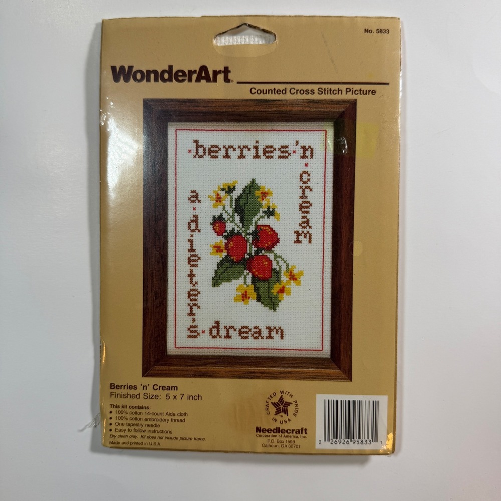 Vintage WonderArt Berries 'n Cream Counted Cross Stitch Kit 5833 5x7